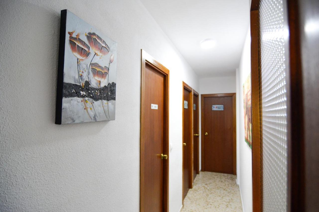 Regina Home -Parking Casco Historico Córdoba Buitenkant foto